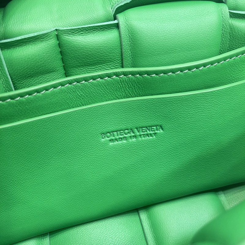 Luxurious Totes - Latest - 6996