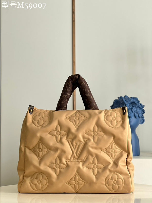 LOV - Luxurious Totes - 2118