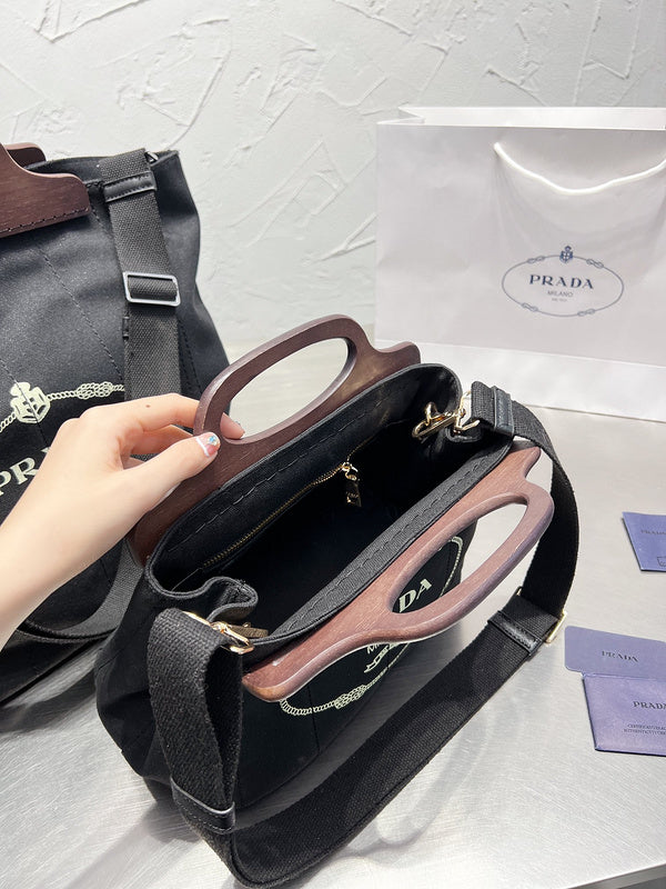Luxurious Totes - PDA3 Bags - 238