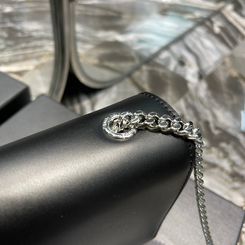 Luxurious Totes - Latest - 8474