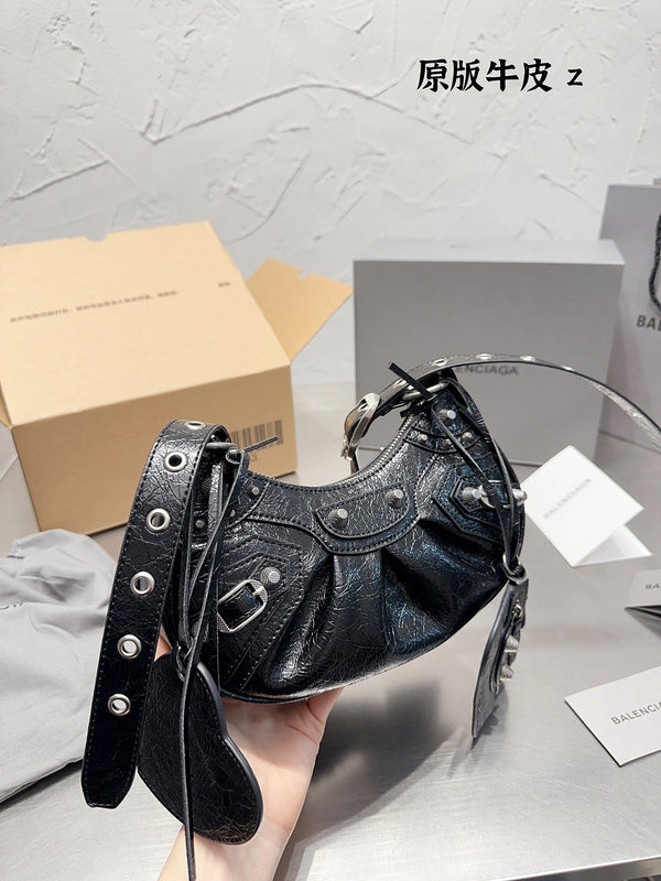 Luxurious Totes - BGA2 Bags - 221