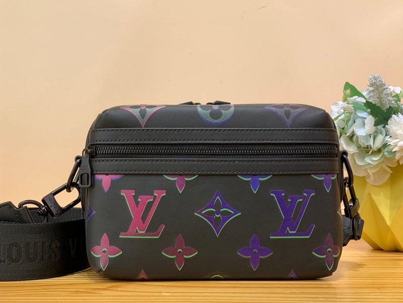 LOV - Luxurious Totes - 149