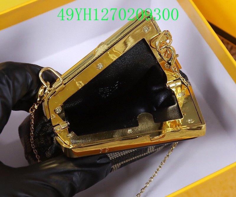GC - Shoulder - 2691