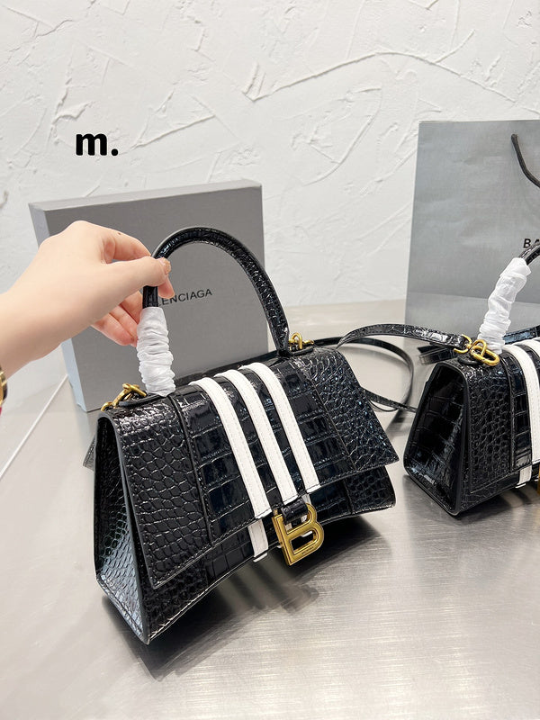 Luxurious Totes - BGA2 Bags - 070