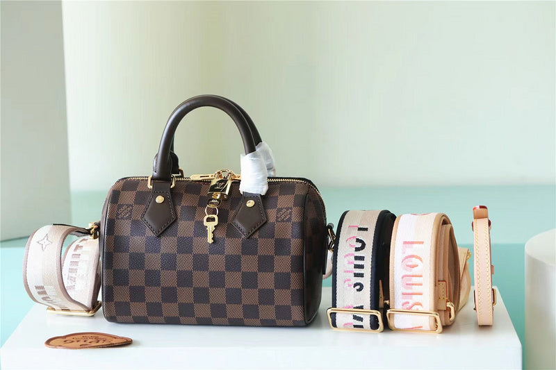 Lux-Totes - LOV Bags - 153