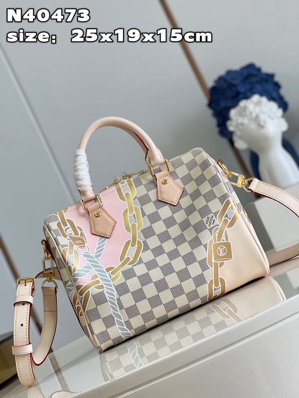 LOV - Luxurious Totes - 567