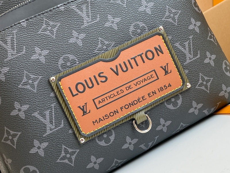 LOV - Luxurious Totes - 2440