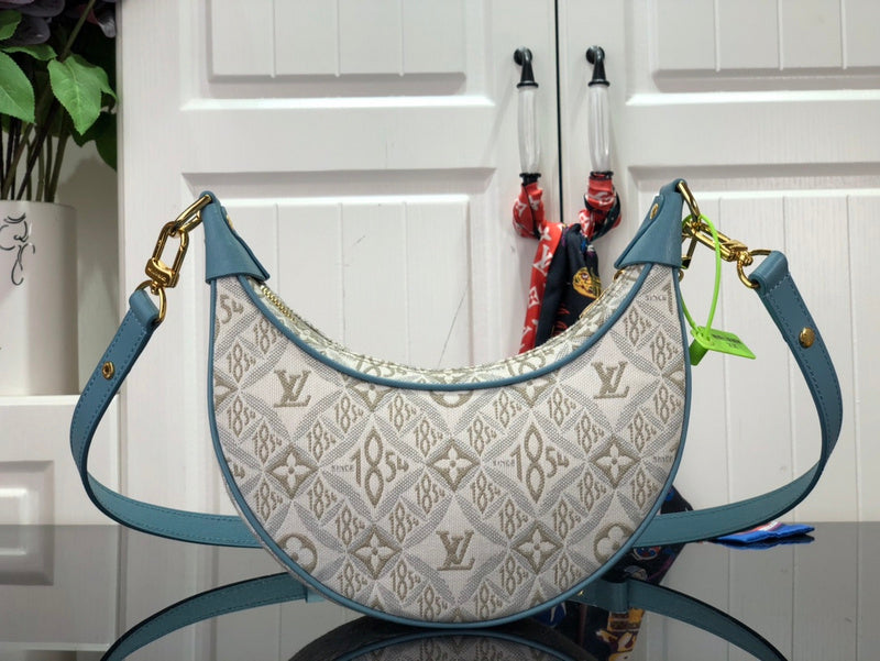 LOV - Luxurious Totes - 2103