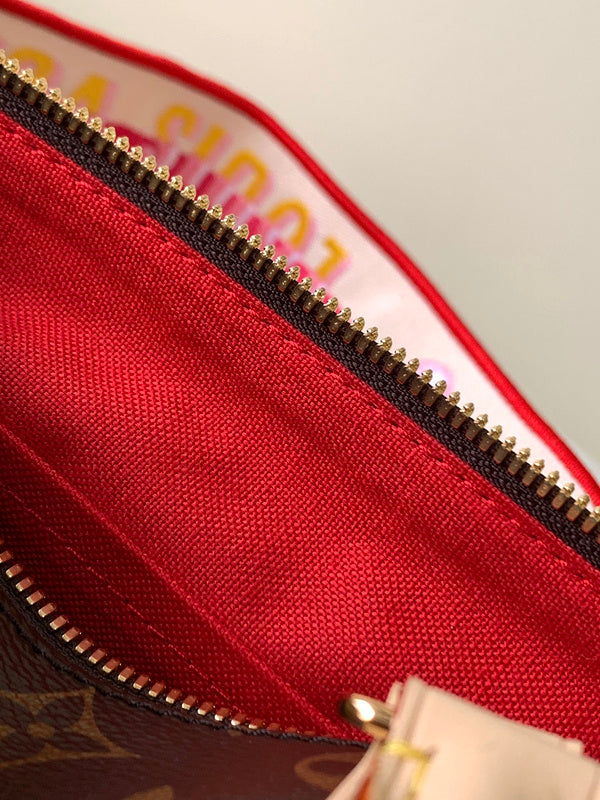 LOV - Luxurious Totes - 1730