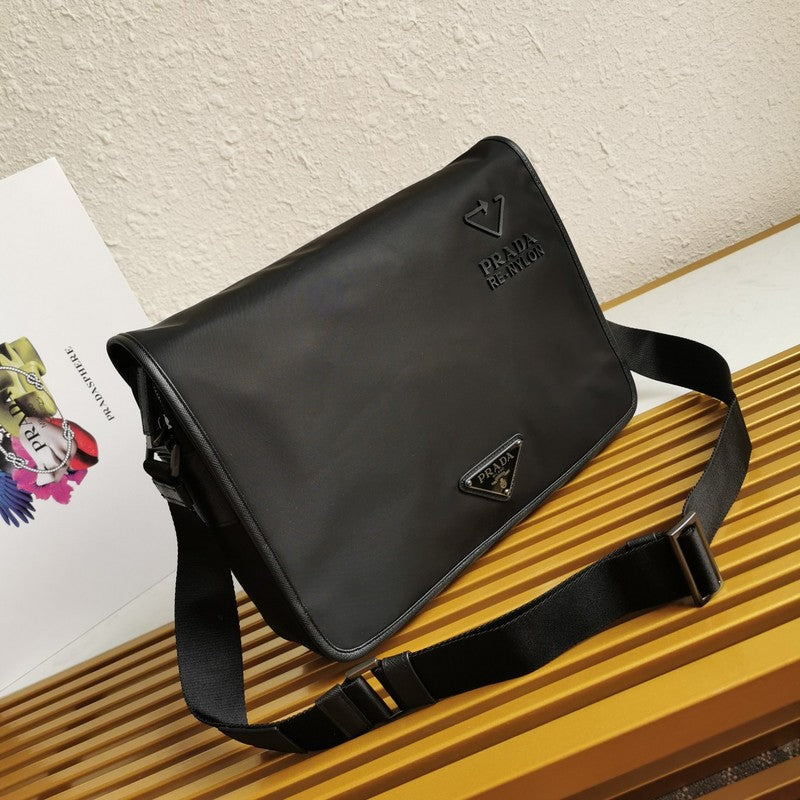 PDA - Luxurious Totes - 247