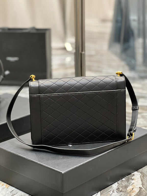 Luxurious Totes - Latest - 8275