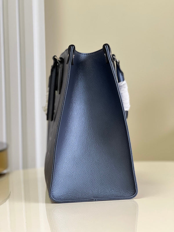 LOV - Luxurious Totes - 2195