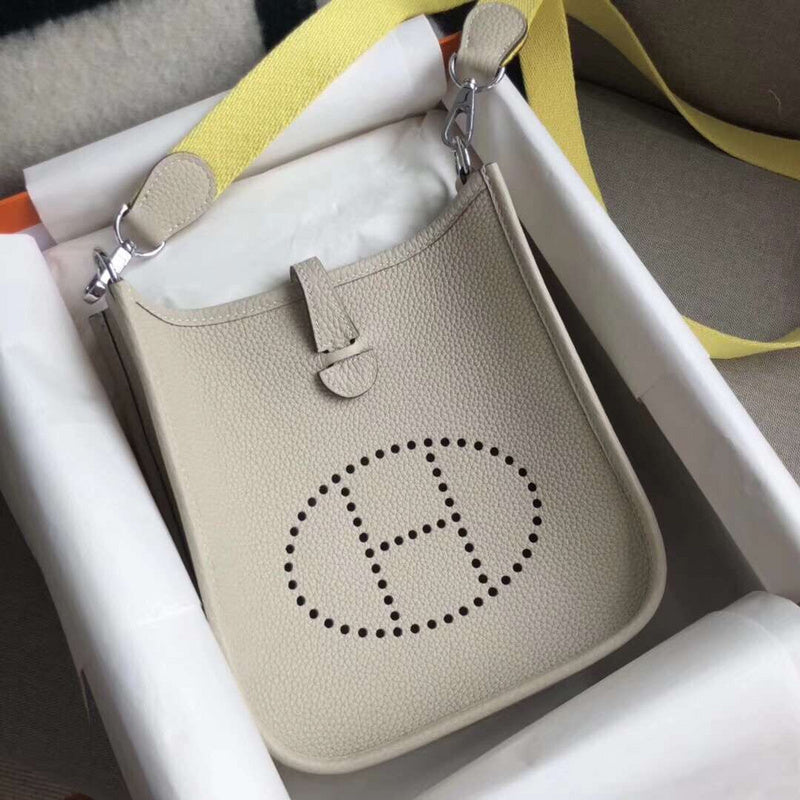 Luxurious Totes - Latest - 6836