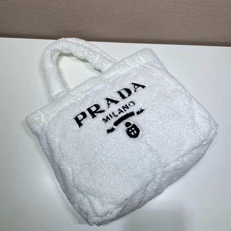 PDA - Luxurious Totes - 242
