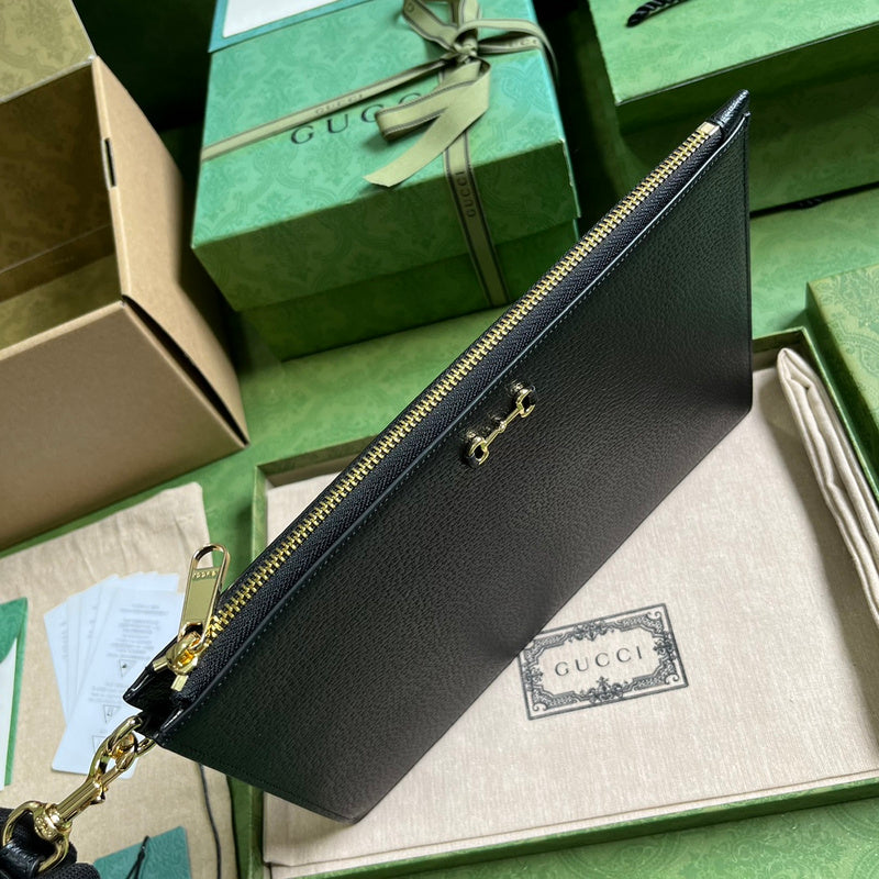 GUI - Luxurious Totes - 131