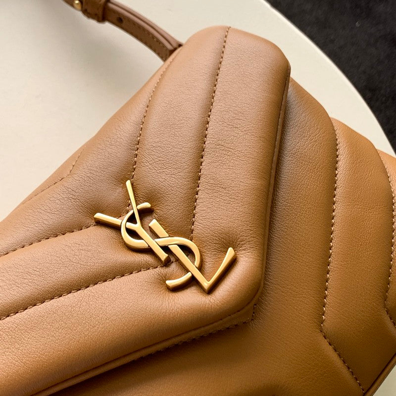 Luxurious Totes - Latest - 8135