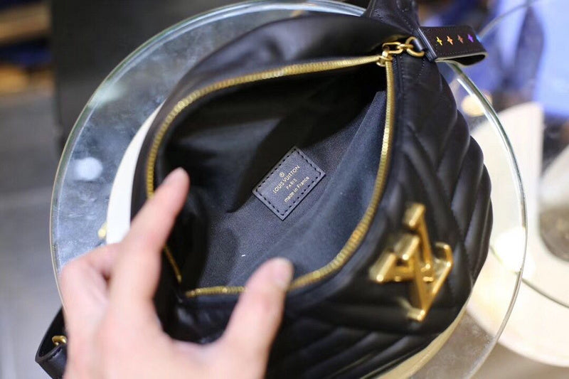 LOV - Luxurious Totes - 2707