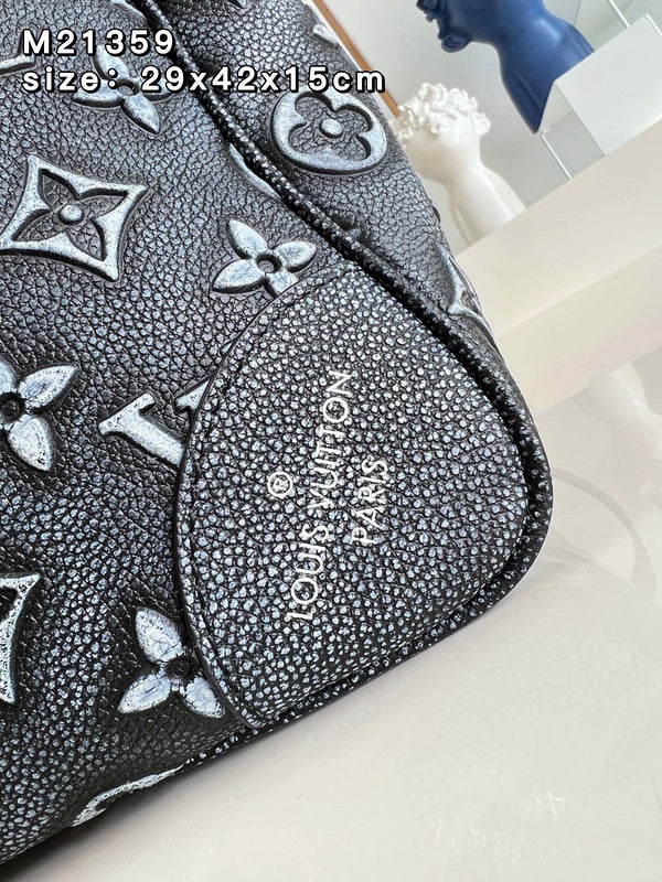 LOV - Luxurious Totes - 904
