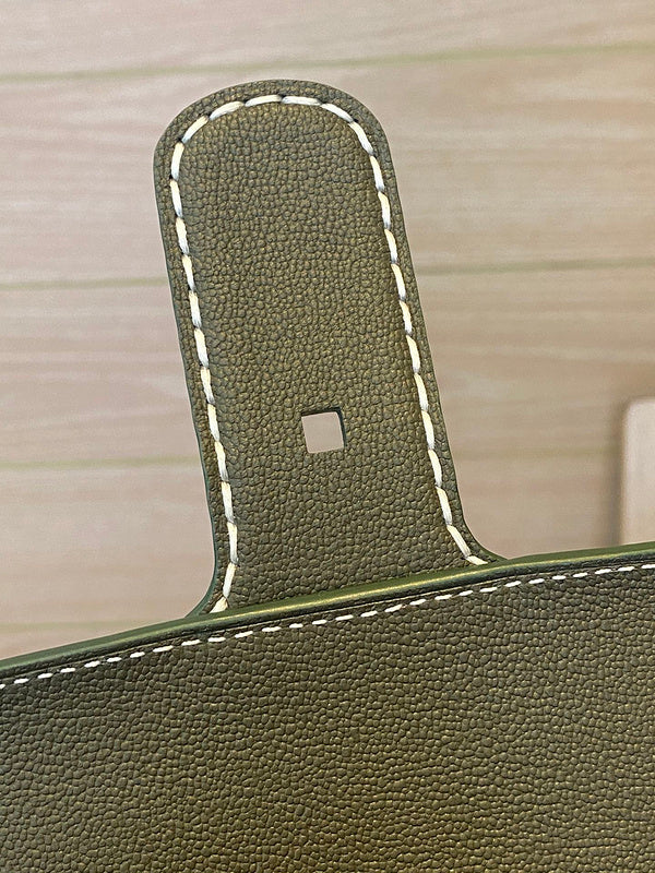 Luxurious Totes - Latest - 6180