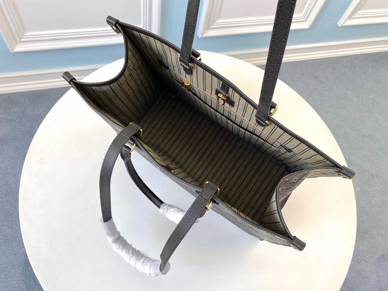 LOV - Luxurious Totes - 423