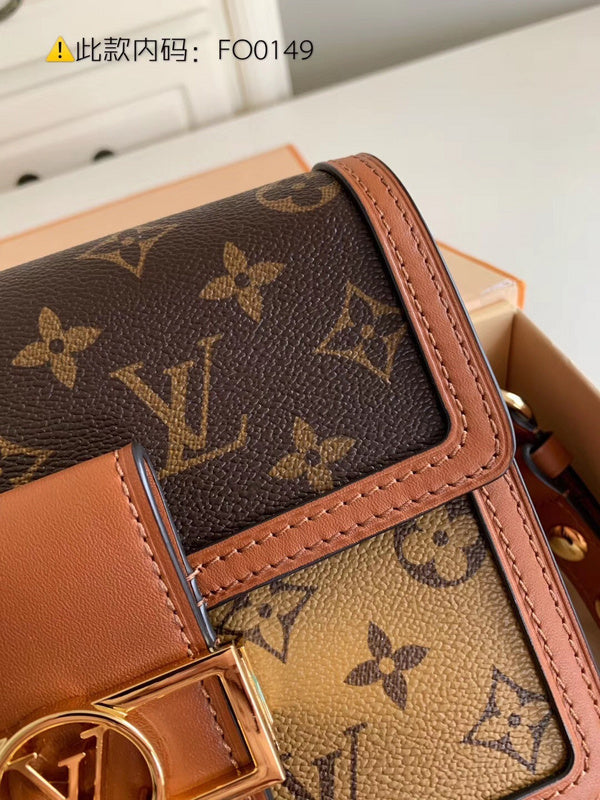 Luxurious Totes - Latest - 2429