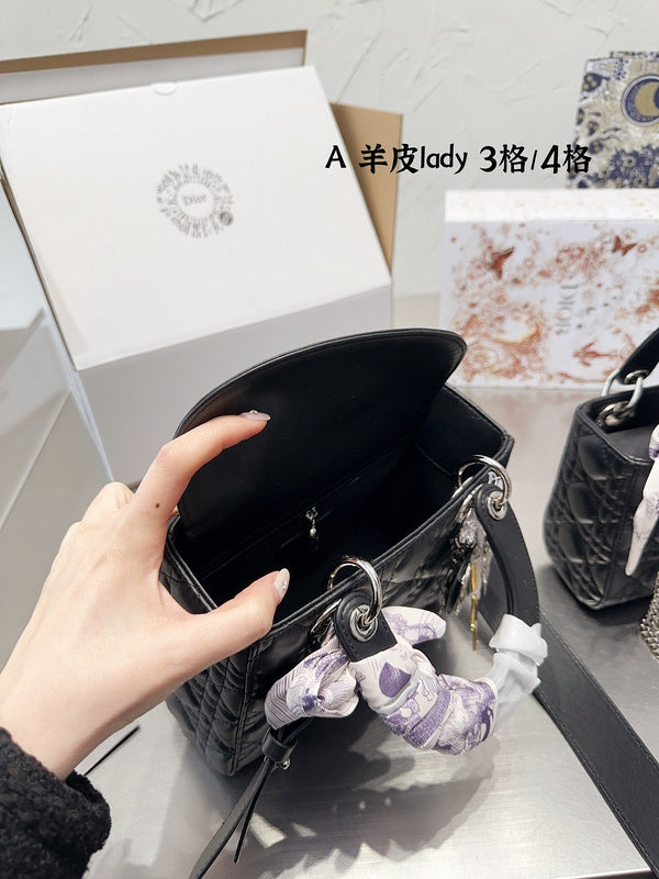 Luxurious Totes - DOR2 Bags - 174