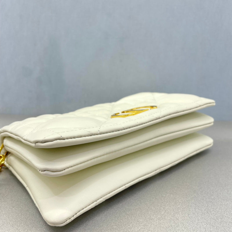 Luxurious Totes - Latest - 6381