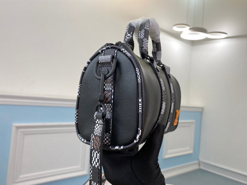 Luxurious Totes - Latest - 1408