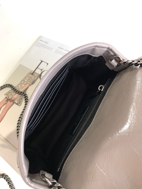 Luxurious Totes - Latest - 8615