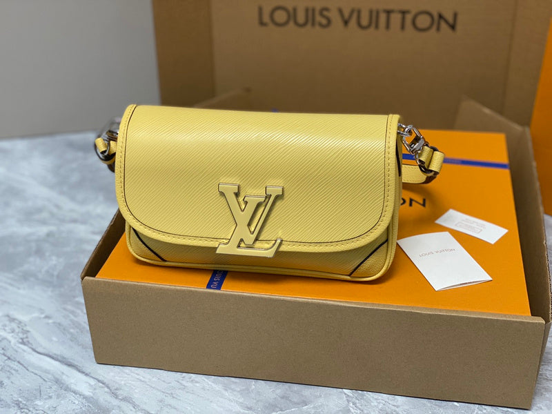 LOV - Luxurious Totes - 032