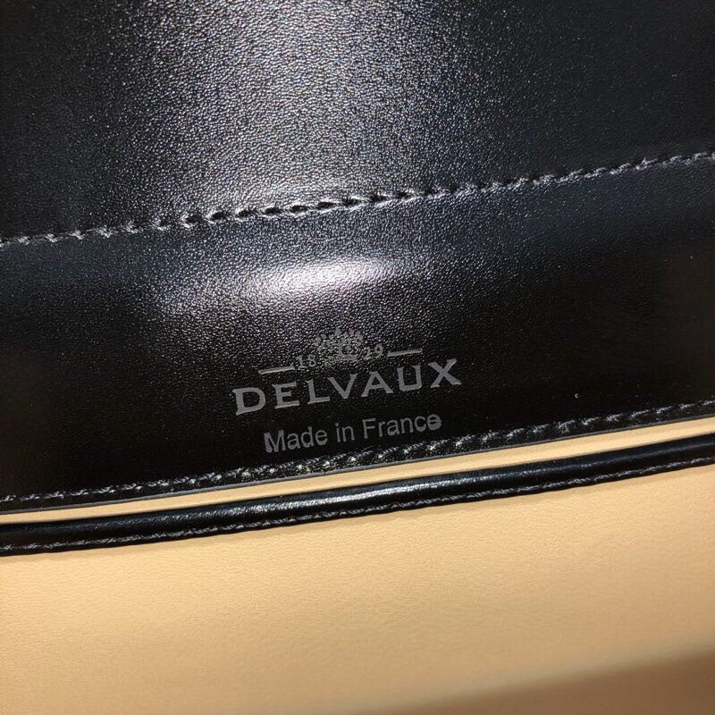 Luxurious Totes - Latest - 6130