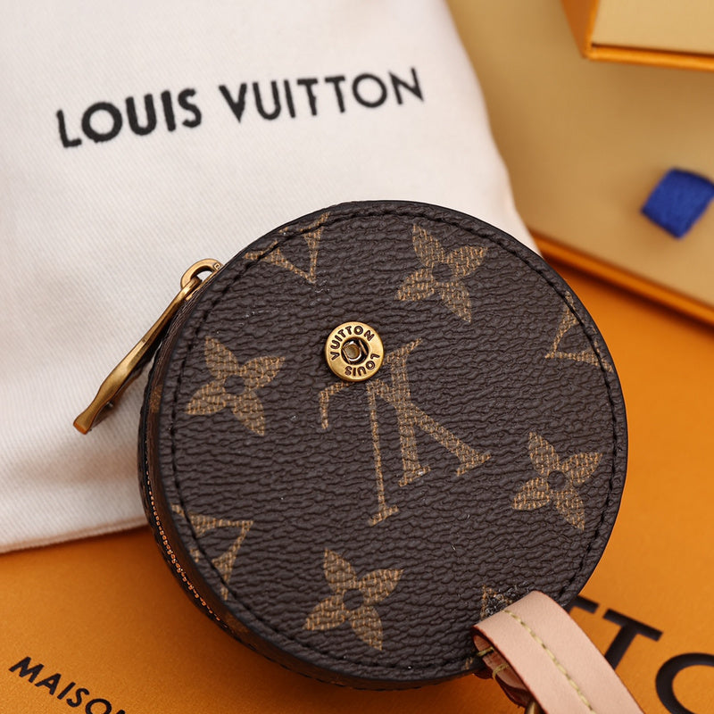 LOV - Luxurious Totes - 2156