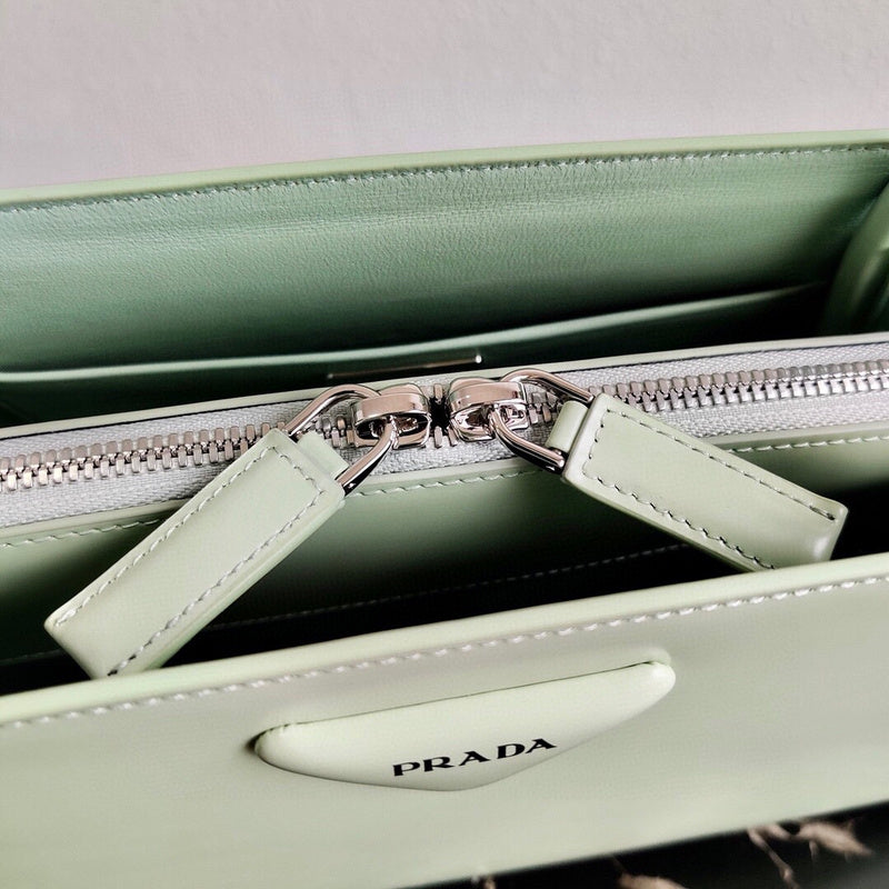 Luxurious Totes - Latest - 4712