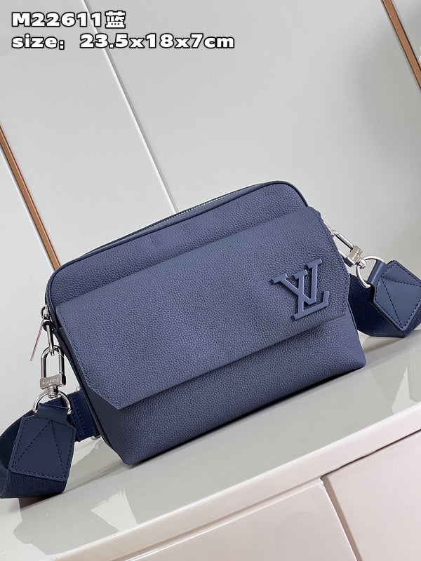 LOV - Luxurious Totes - 151