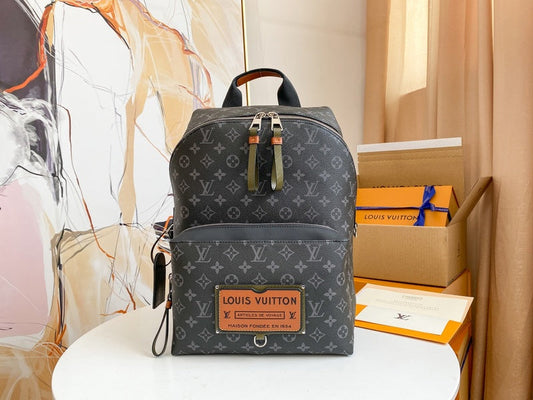 LOV - Luxurious Totes - 2440