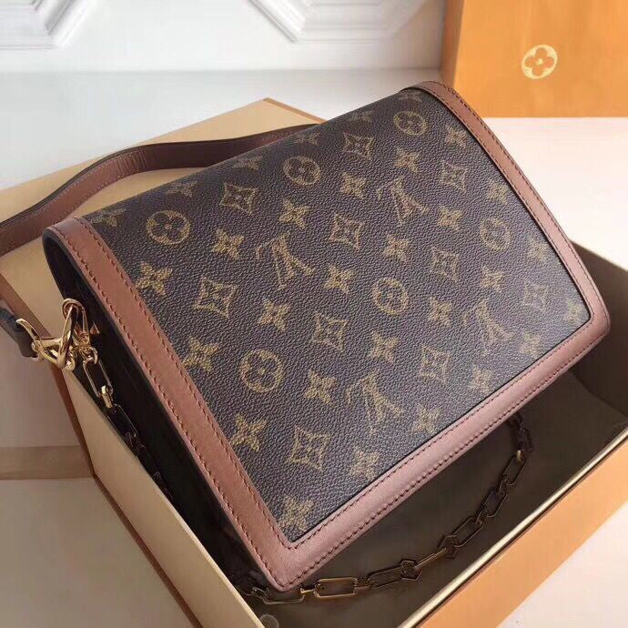 LOV - Luxurious Totes - 2745