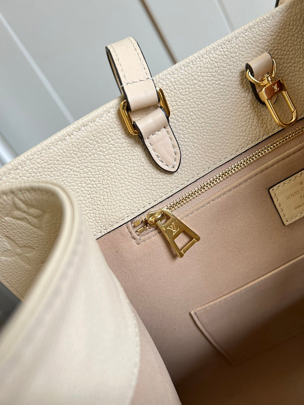 LOV - Luxurious Totes - 1884