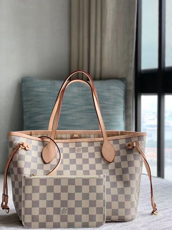 LOV - Luxurious Totes - 685