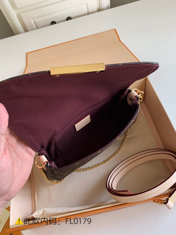 Luxurious Totes - Latest - 3637