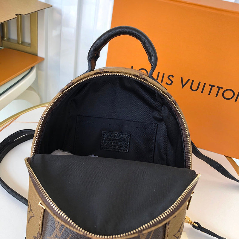 LOV - Luxurious Totes - 2522