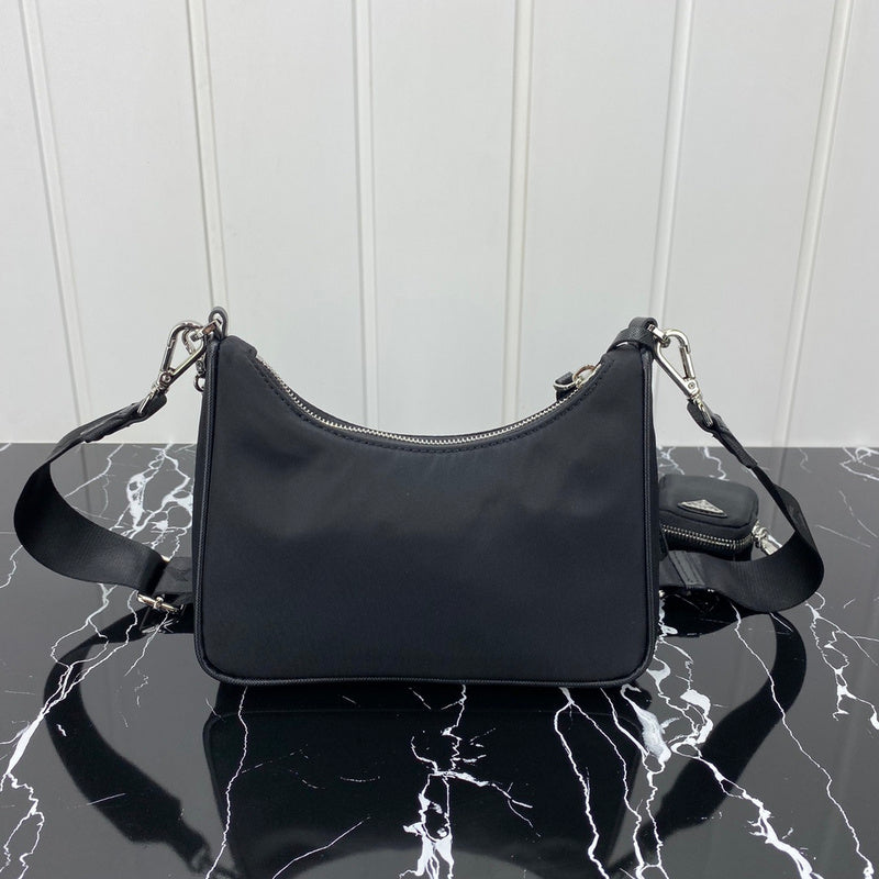 PDA - Luxurious Totes - 112