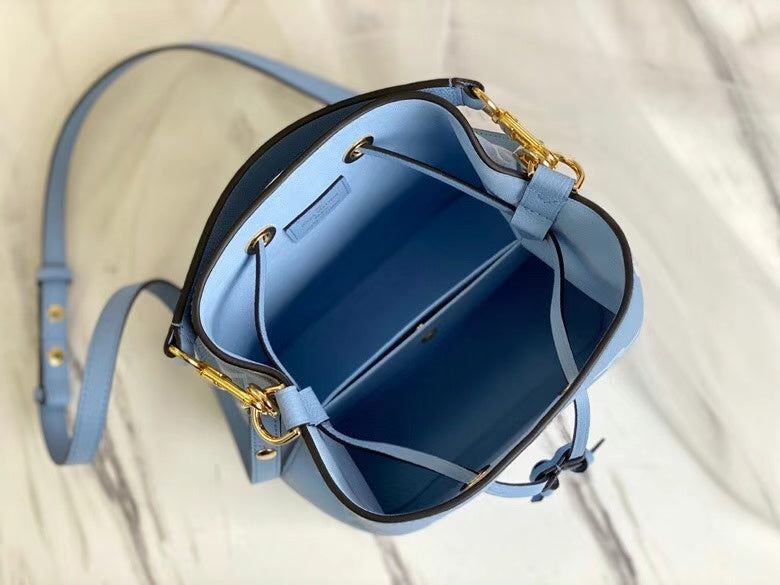 LOV - Luxurious Totes - 2433