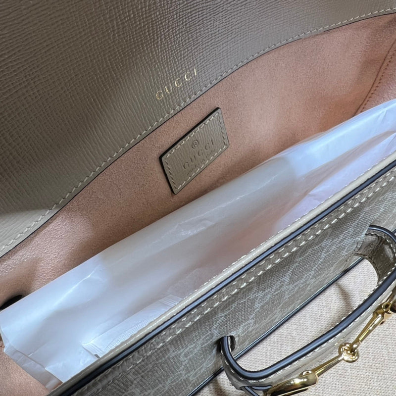 GUI - Luxurious Totes - 210