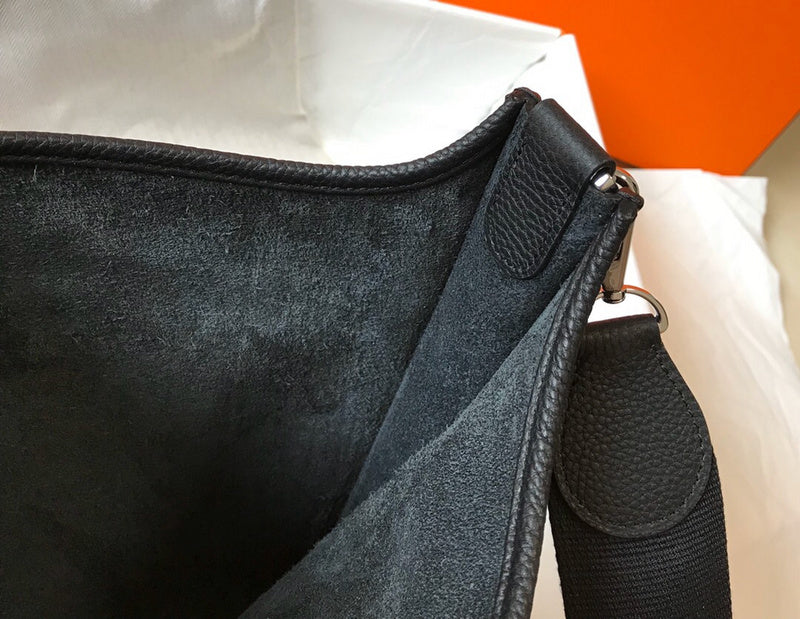Luxurious Totes - Latest - 6815