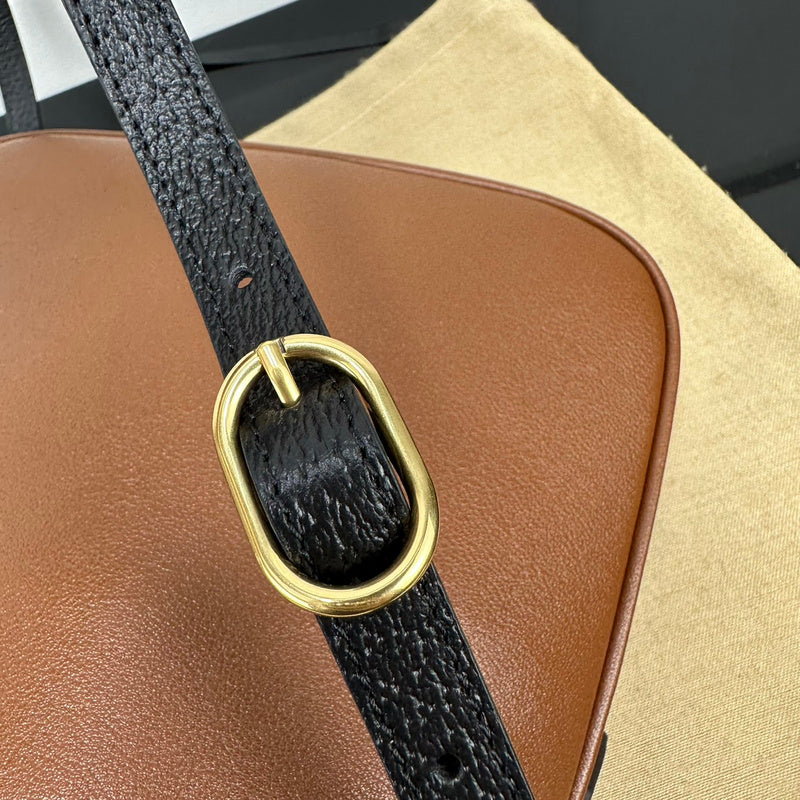GUI - Luxurious Totes - 277