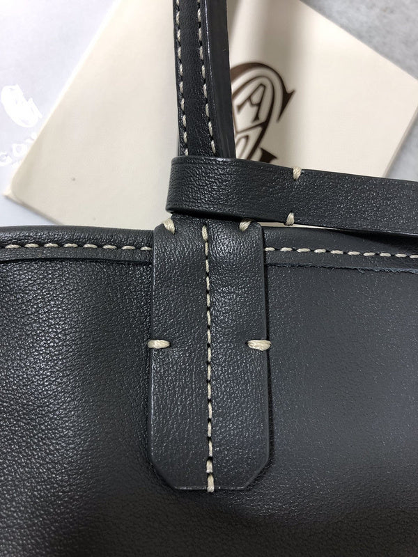 Lux-Totes - GOD Bags - 244