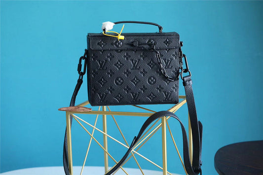 Lux-Totes - LOV Bags - 3997