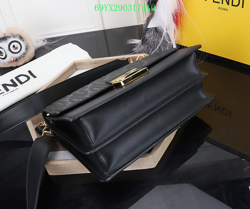 GC - Shoulder - 3387