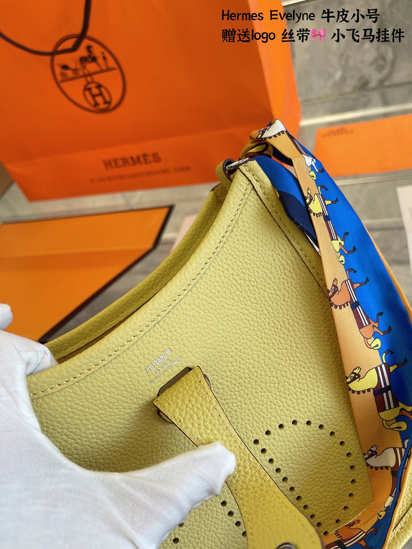 Luxurious Totes - HMS3 Bags - 051