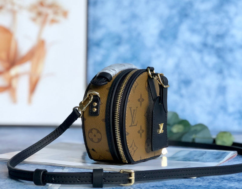 LOV - Luxurious Totes - 2608